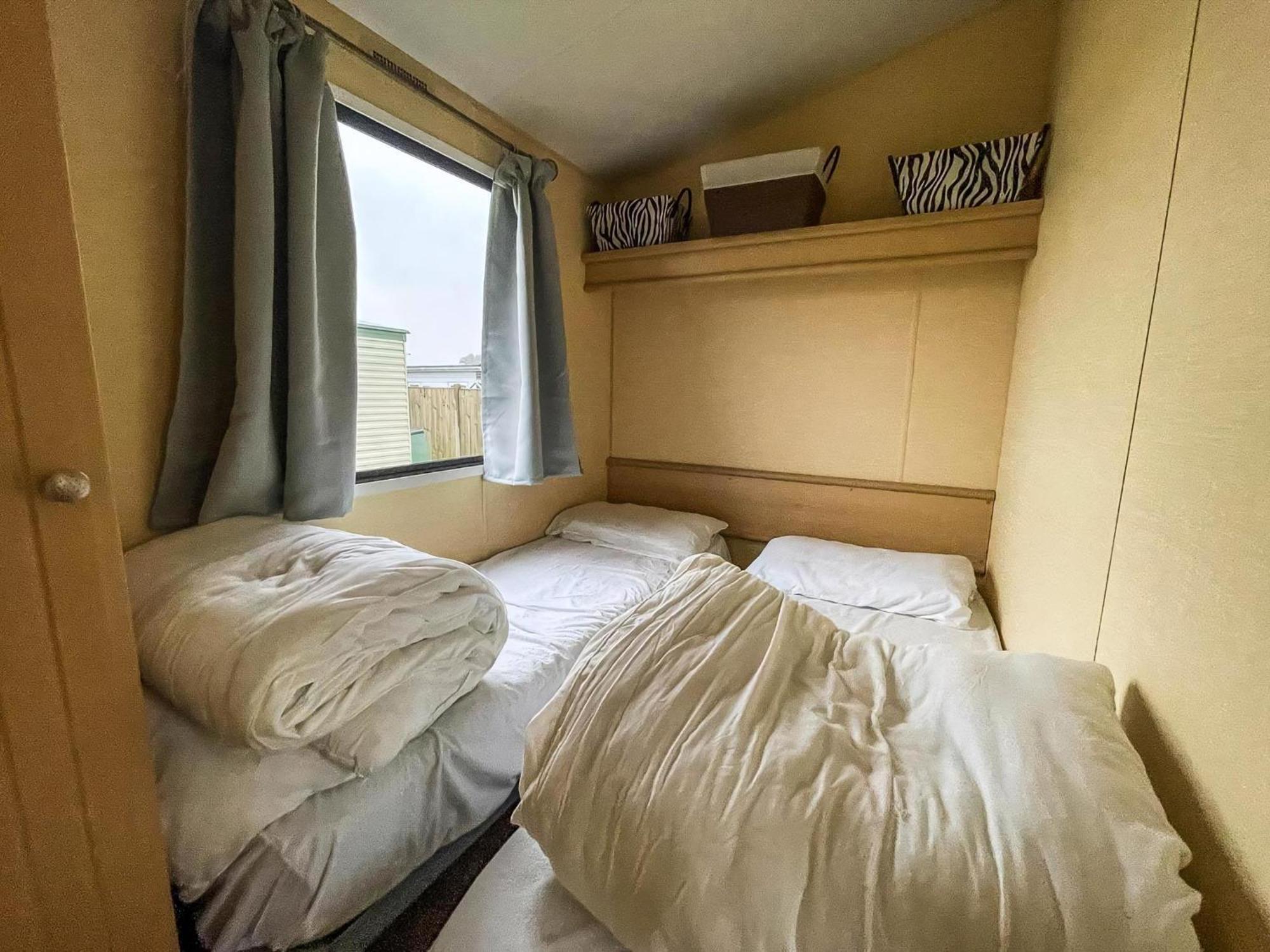 Brilliant 6 Berth Caravan Nearby Scratby Beach, Norfolk Ref 43081B Exterior photo